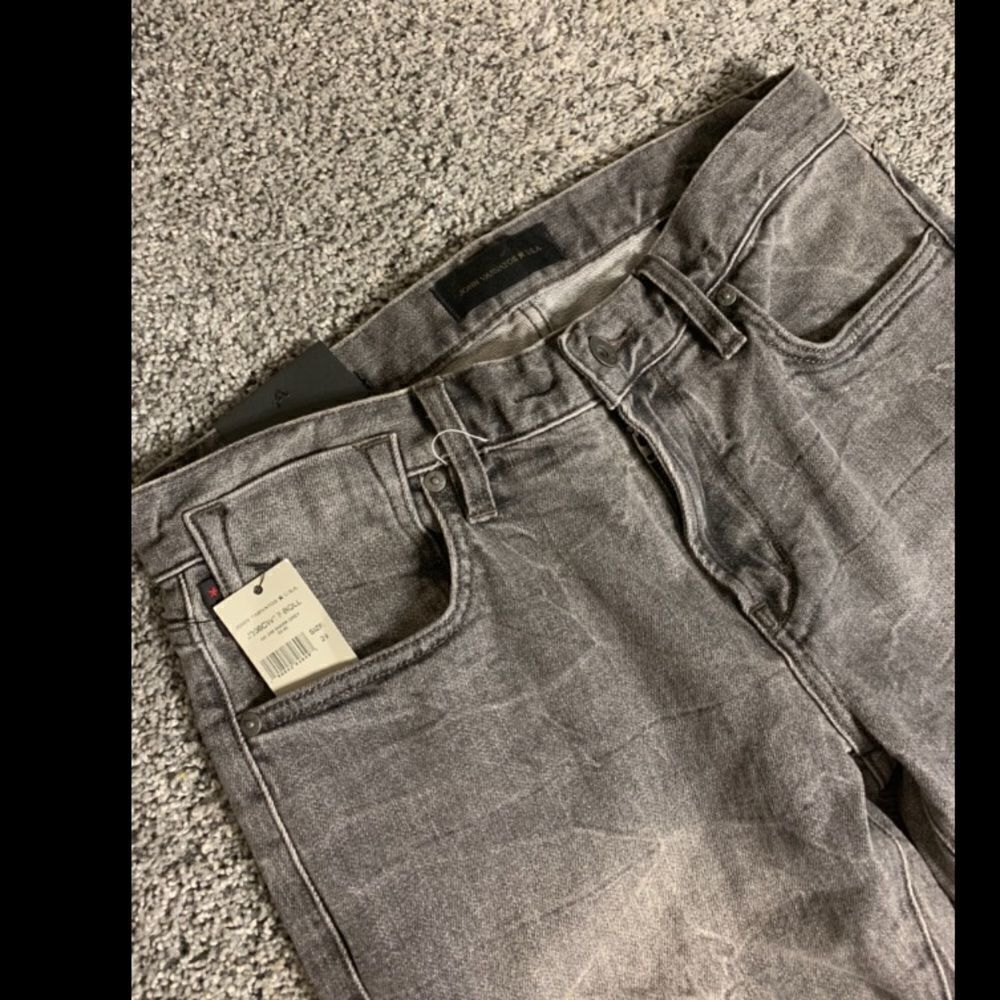 NWT John Varvatos Bowery slim strait jeans. 29 - Picture 5 of 7